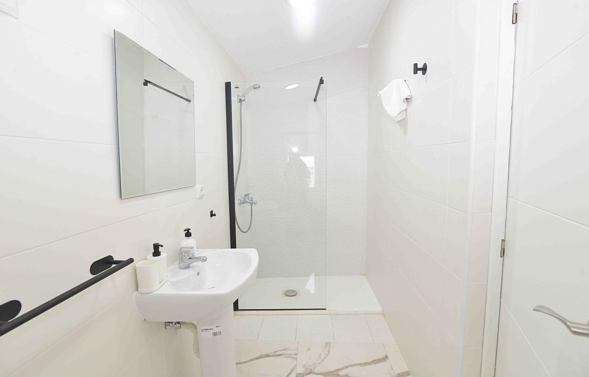 El Apartamento De San Cisneros By Just-Room Santander Exteriér fotografie