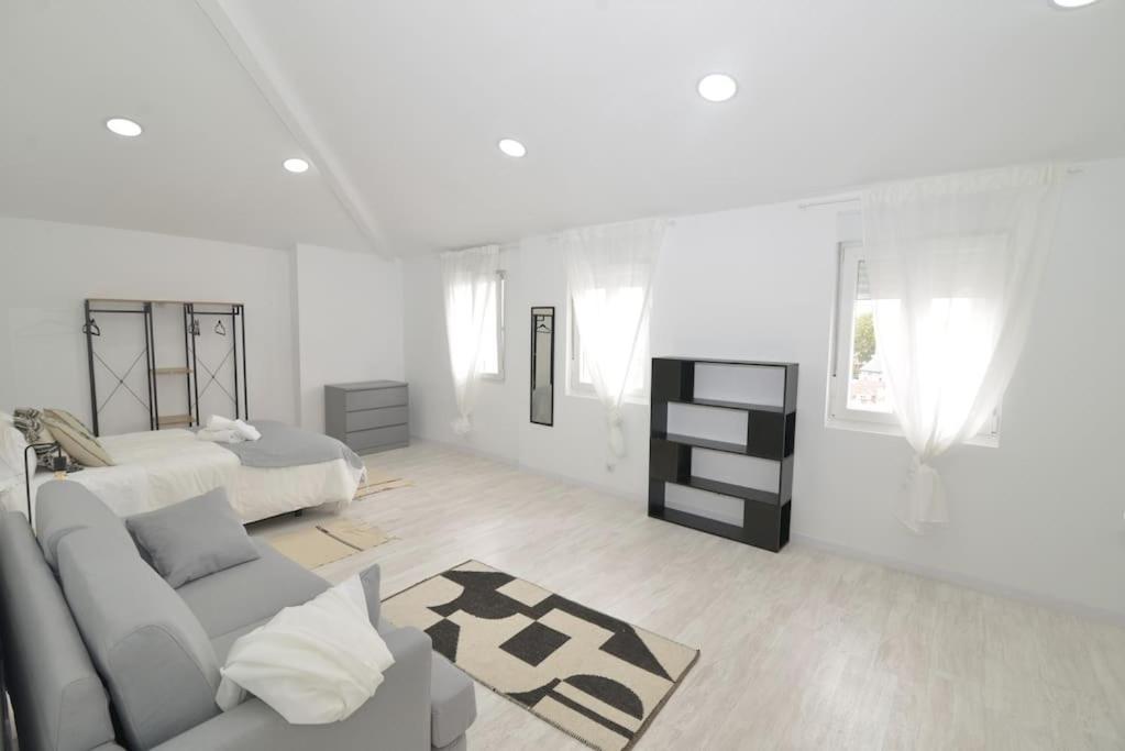 El Apartamento De San Cisneros By Just-Room Santander Exteriér fotografie